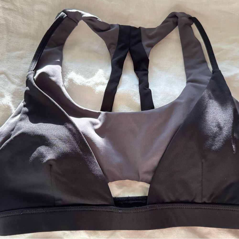 Black and Gray Women's Sports Bra